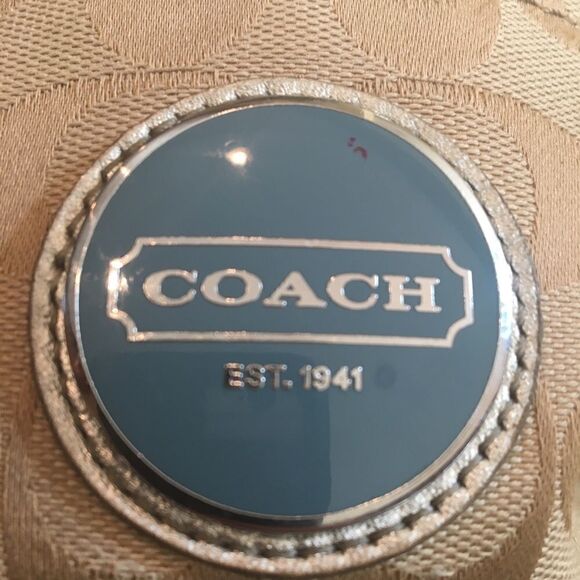 Coach crossbody khaki signature multi color trim - Picture 13 of 13